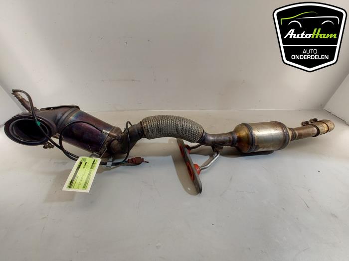 Used Front pipe + catalyst Skoda Kamiq 1.0 TSI 12V Price € 350,00 Margin scheme offered by AutoHam