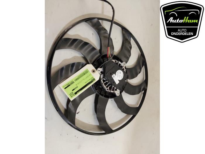 Używane Wentylator Skoda Kamiq 1.0 TSI 12V Cena € 150,00 Procedura marży oferowane przez AutoHam