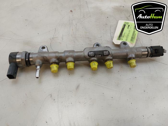 Usagé Système d'injection BMW 5 serie Touring (G31) 523d 2.0 TwinPower Turbo 16V Prix € 125,00 Règlement à la marge proposé par AutoHam