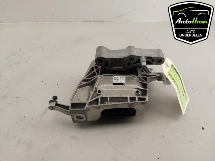 Used Engine mount Mini Mini (F65/F66) 1.5 12V Cooper C 3-Drs. Price € 75,00 Margin scheme offered by AutoHam