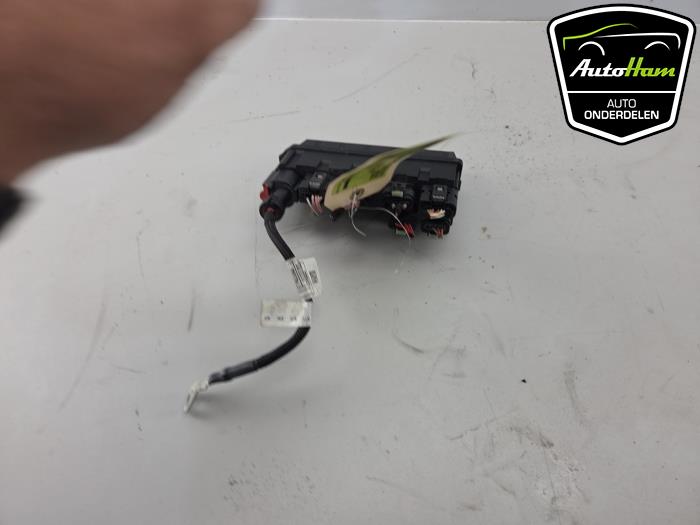 Begagnade Batterisensor Mini Mini (F65/F66) 1.5 12V Cooper C 3-Drs. Pris € 40,00 Marginaltabell erbjuds av AutoHam