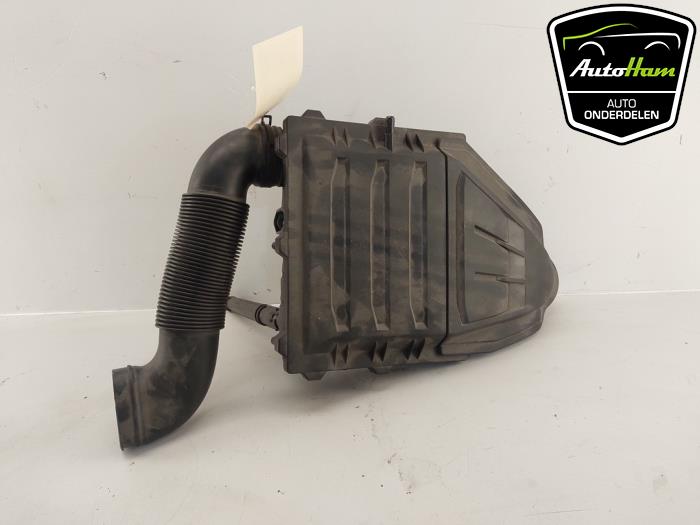 Begagnade Luftfilterhus Skoda Rapid 1.0 TSI 12V Pris € 20,00 Marginaltabell erbjuds av AutoHam