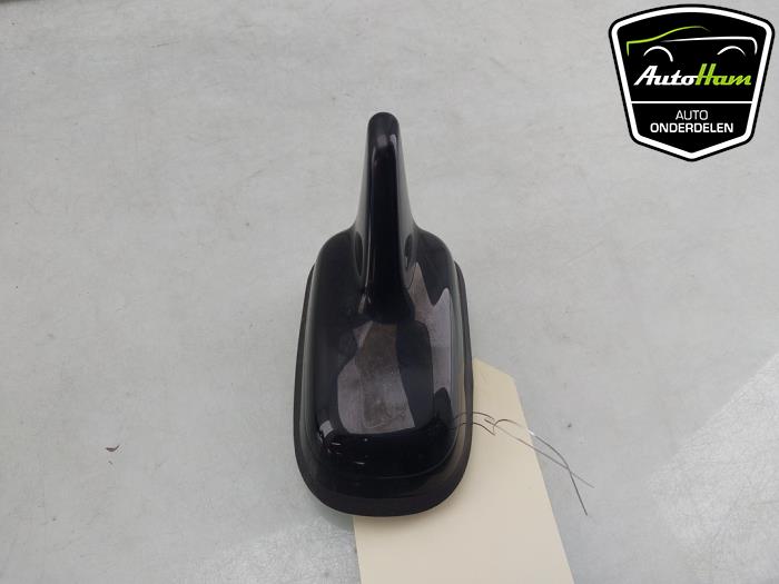 Używane Antena Skoda Scala 1.0 TSI 115 Cena € 30,00 Procedura marży oferowane przez AutoHam