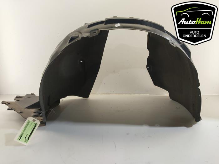Używane Nadkole Skoda Scala 1.0 TSI 115 Cena € 40,00 Procedura marży oferowane przez AutoHam