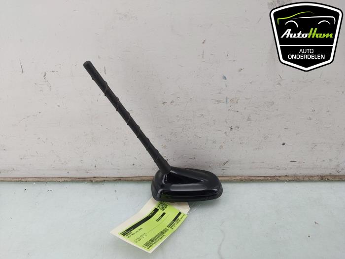 Używane Antena Seat Ibiza V (KJB) 1.0 TSI 12V Cena € 40,00 Procedura marży oferowane przez AutoHam