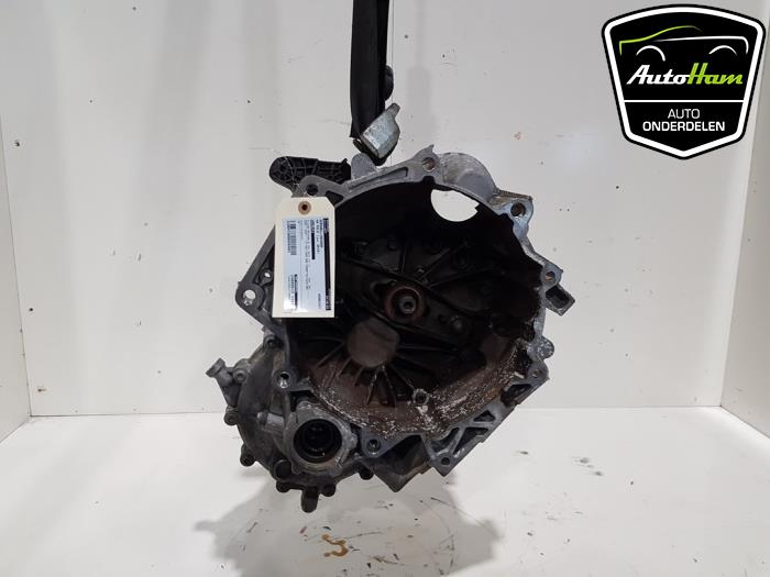 Usagé Boîte de vitesse Seat Ibiza V (KJB) 1.0 TSI 12V Prix € 400,00 Règlement à la marge proposé par AutoHam