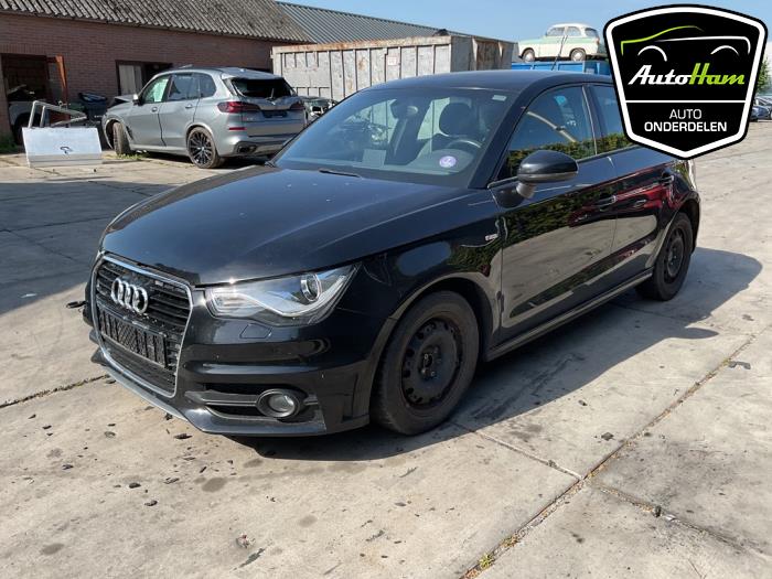 Używane Przód kompletny Audi A1 Sportback (8XA/8XF) 1.4 TFSI 16V 122 Cena € 2.250,00 Procedura marży oferowane przez AutoHam