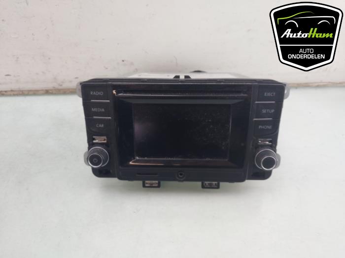 Gebrauchte Radio Volkswagen Polo V (6R) 1.2 TSI 16V BlueMotion Technology Preis € 250,00 Margenregelung angeboten von AutoHam