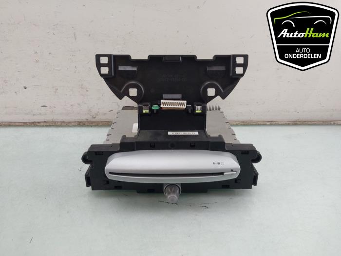 Używane Radioodtwarzacz CD Mini Mini (R56) 1.6 16V Cooper Cena € 60,00 Procedura marży oferowane przez AutoHam
