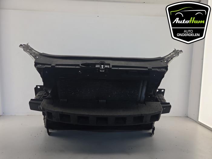 Begagnade Front Skoda Fabia II Combi 1.2 TSI Pris € 250,00 Marginaltabell erbjuds av AutoHam