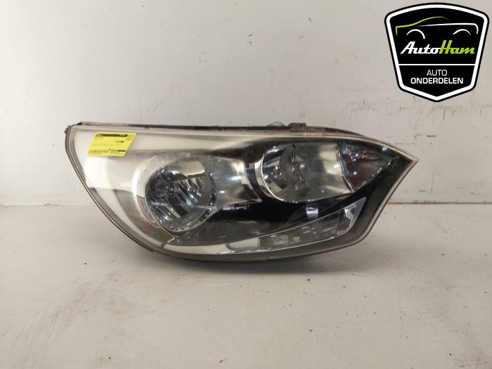 Używane Reflektor prawy Kia Rio III (UB) 1.2 CVVT 16V Cena € 175,00 Procedura marży oferowane przez AutoHam
