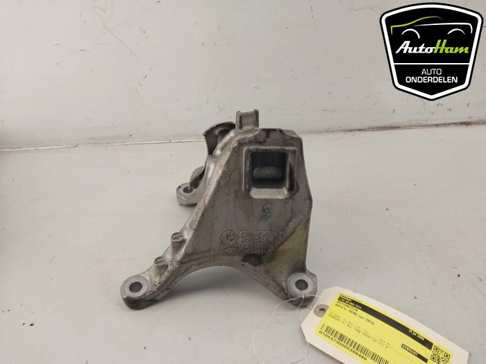 Used Engine mount BMW 3 serie Touring (G21) 318i 2.0 TwinPower Turbo 16V Price € 25,00 Margin scheme offered by AutoHam