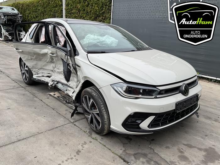 Używane Przód kompletny Volkswagen Polo VI (AW1) 1.0 TSI 12V Cena na żądanie oferowane przez AutoHam