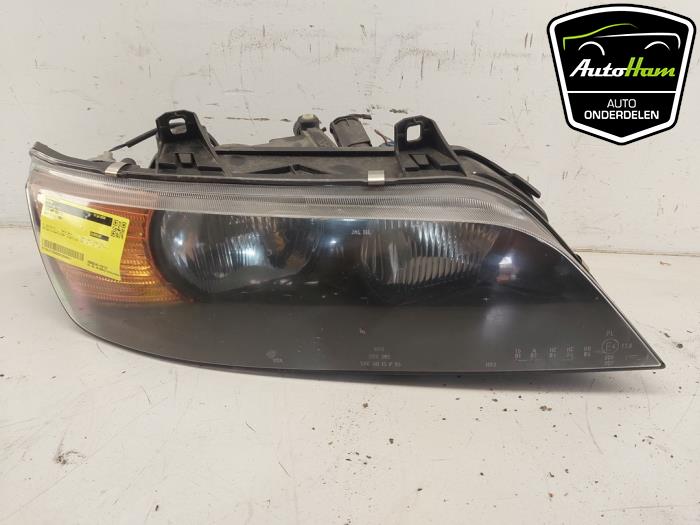 Używane Reflektor prawy BMW Z3 Roadster (E36/7) 1.9 16V Cena € 450,00 Procedura marży oferowane przez AutoHam