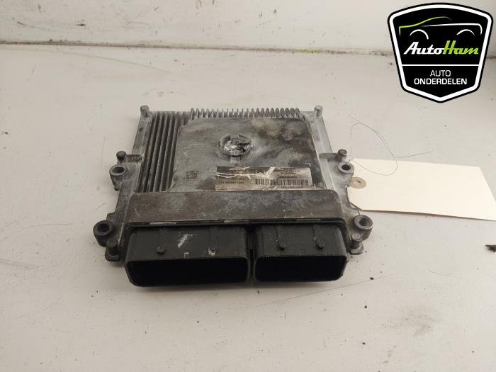 Used Engine management computer Peugeot 2008 (CU) 1.2 12V e-THP PureTech 130 Price € 150,00 Margin scheme offered by AutoHam
