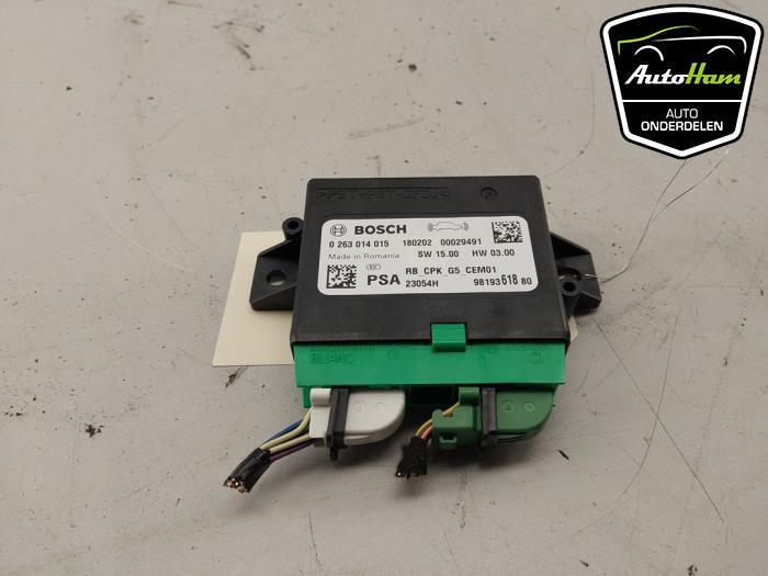 Begagnade PDC-modul Peugeot 2008 (CU) 1.2 12V e-THP PureTech 130 Pris € 30,00 Marginaltabell erbjuds av AutoHam