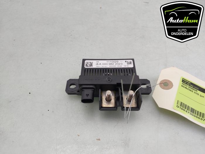 Begagnade Batterisensor Mercedes Vito (447.6) 2.2 114 CDI 16V Pris € 36,30 Inklusive moms erbjuds av AutoHam