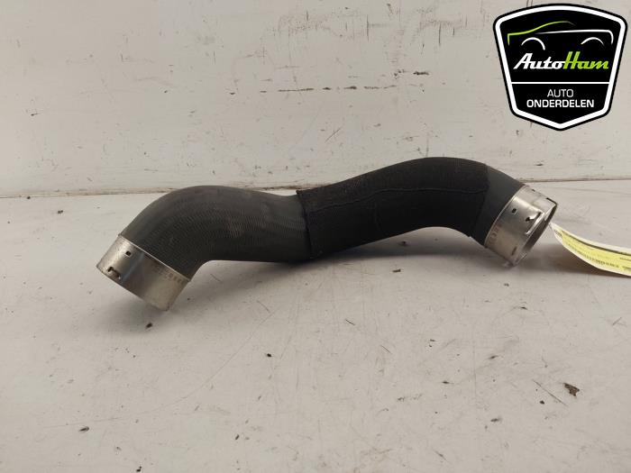 Begagnade Luftintagsslang BMW 1 serie (F40) 118i 1.5 TwinPower 12V Pris € 50,00 Marginaltabell erbjuds av AutoHam