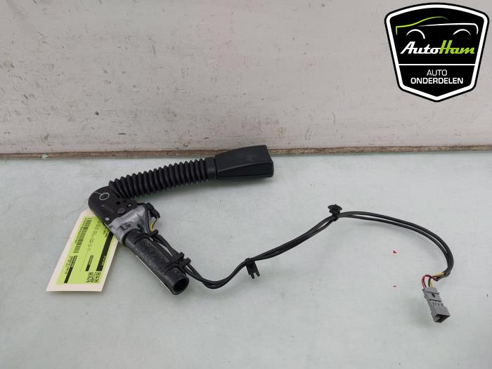 Begagnade Bältessträckare, vänster Mini Mini (R56) 1.6 16V Cooper Pris € 50,00 Marginaltabell erbjuds av AutoHam