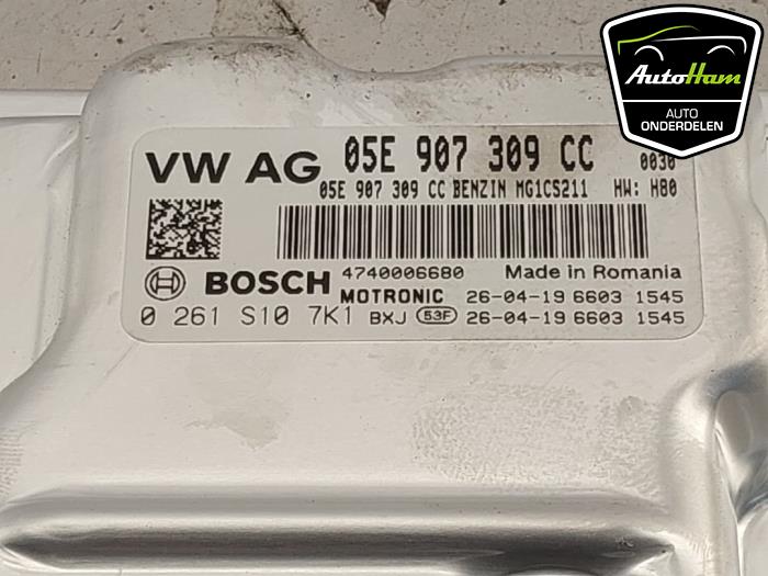 Engine management computer from a Audi A3 Sportback (8YA) 1.5 40 TFSIe 16V 2026