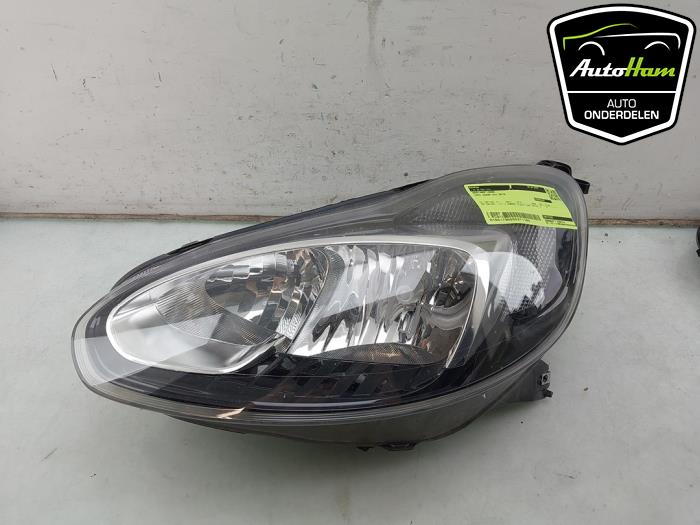 Używane Reflektor lewy Opel Adam 1.2 16V Cena € 250,00 Procedura marży oferowane przez AutoHam