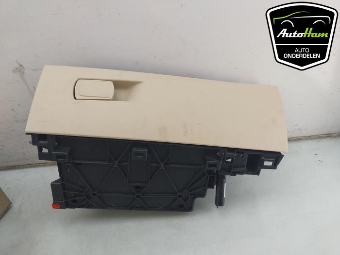 Glove box kit