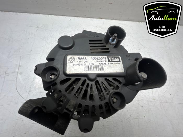 Dynamo van een Fiat Punto Evo (199) 1.3 JTD Multijet Start&Stop 16V Euro 4 2007