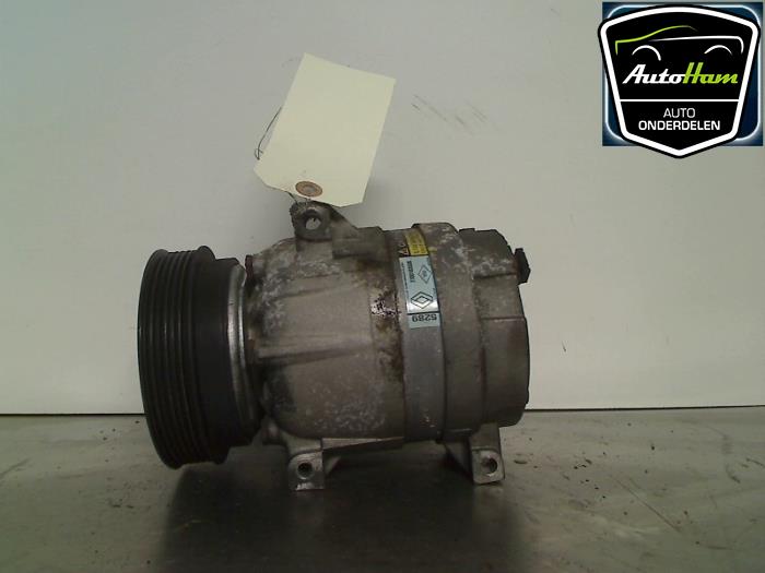 Air conditioning pump from a Renault Scénic I (JA) 1.6 16V 2000