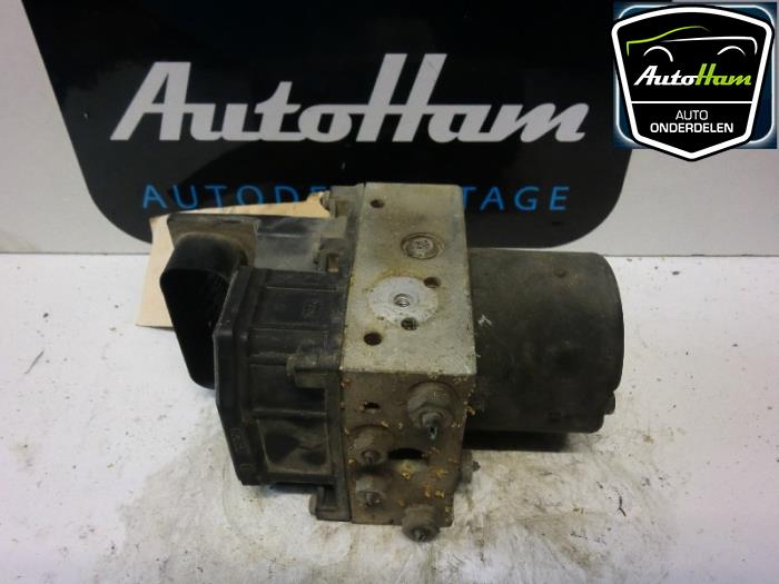 Gebrauchte ABS Pumpe Ford Mondeo III 2.0 TDCi 130 16V Preis € 25,00 Margenregelung angeboten von AutoHam