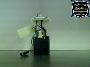 Usados Bomba de gasolina Fiat Punto II (188) 1.2 60 S 3-Drs. Precio € 35,00 Norma de margen ofrecido por AutoHam