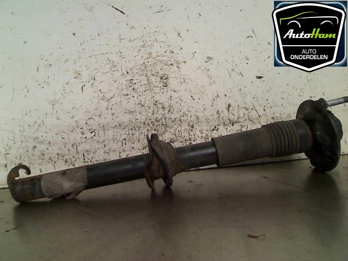 Fronts shock absorber, left from a Alfa Romeo 147 (937) 1.9 JTDM 2006