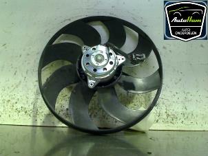 Used Cooling fans Ford Focus 2 1.6 16V Price € 25,00 Margin scheme offered by AutoHam