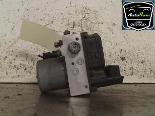 Usagé Pompe ABS Fiat Stilo (192A/B) 2.4 20V Abarth 3-Drs. Prix € 60,00 Règlement à la marge proposé par AutoHam