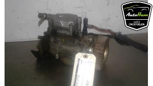 Used Mechanical fuel pump Volvo V40 (VW) 1.9 D di Price € 90,00 Margin scheme offered by AutoHam