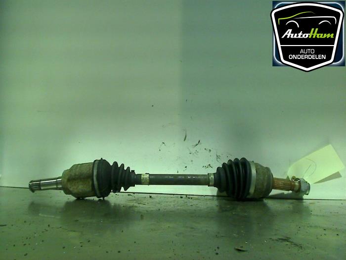 Gebrauchte Antriebswelle links vorne Fiat Grande Punto (199) 1.3 JTD Multijet 16V Preis € 25,00 Margenregelung angeboten von AutoHam