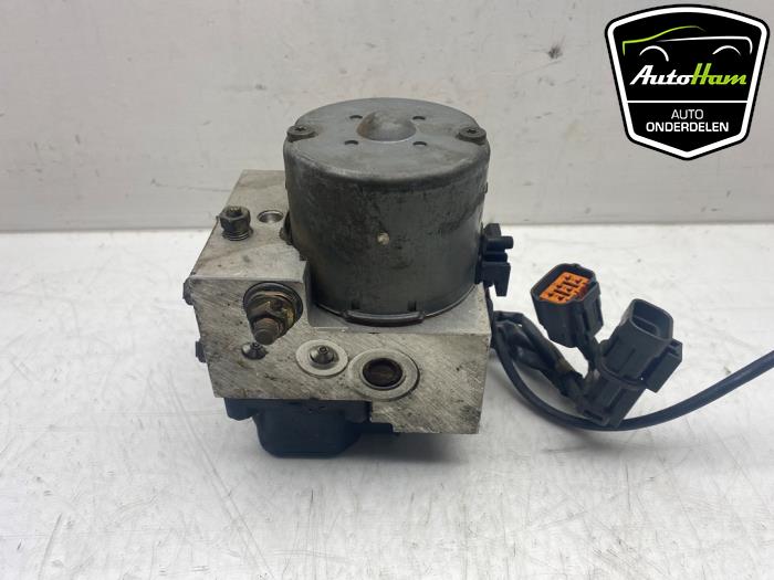 Używane Pompa ABS Mazda MX-5 (NB18/35/8C) 1.6i 16V Cena € 50,00 Procedura marży oferowane przez AutoHam