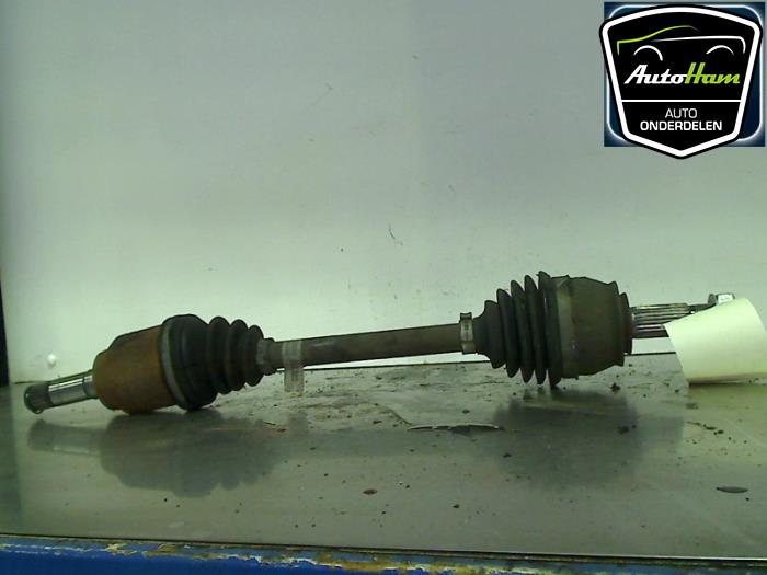 Gebrauchte Antriebswelle links vorne Fiat Punto Evo (199) 1.3 JTD Multijet Start&Stop 16V Euro 4 Preis € 25,00 Margenregelung angeboten von AutoHam