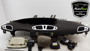 Usados Juego y módulo de airbag Renault Scénic III (JZ) 1.5 dCi 105 Precio de solicitud ofrecido por AutoHam