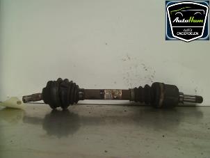 Used Front drive shaft, left Peugeot 206 (2A/C/H/J/S) 1.6 HDI 16V FAP Price € 25,00 Margin scheme offered by AutoHam
