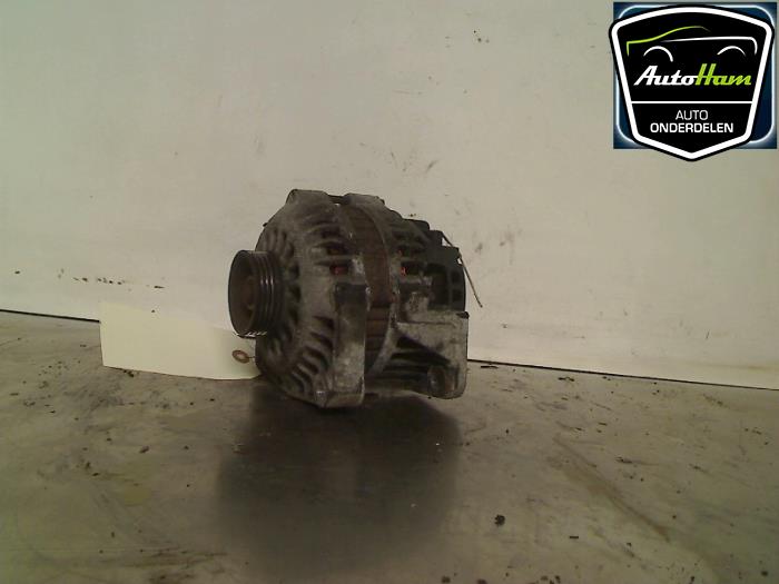 Begagnade Dynamo Renault Clio (B/C57/357/557/577) 1.2 Eco Kat. Pris € 30,00 Marginaltabell erbjuds av AutoHam