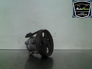 Used Power steering pump Peugeot 306 Break (7E) 2.0 HDi Price € 35,00 Margin scheme offered by AutoHam
