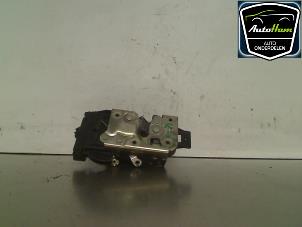 Used Front door lock mechanism 4-door, right Ford Focus 1 Wagon 1.6 16V Price € 20,00 Margin scheme offered by AutoHam