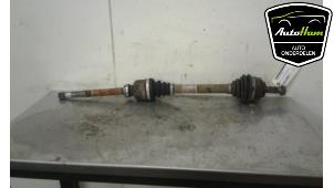 Used Front drive shaft, right Peugeot 207 SW (WE/WU) 1.6 HDi 16V Price € 25,00 Margin scheme offered by AutoHam