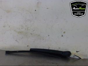 Used Rear wiper arm BMW 3 serie Touring (E91) 318d 16V Price € 5,00 Margin scheme offered by AutoHam