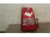 Taillight, left from a Kia Picanto (BA), 2004 / 2011 1.1 12V, Hatchback, Petrol, 1.086cc, 48kW (65pk), FWD, G4HG, 2004-04 / 2011-09, BAGM11; BAM6115; BAH61 2004