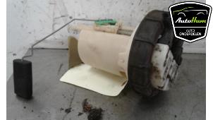 Gebrauchte Kraftstoffpumpe Elektrisch Peugeot 306 (7A/C/S) 1.6i XR,XT,ST Preis € 20,00 Margenregelung angeboten von AutoHam