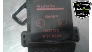 Używane Pas bezpieczenstwa prawy tyl Peugeot 308 SW (4E/H) 1.6 HDi 16V Cena € 50,00 Procedura marży oferowane przez AutoHam