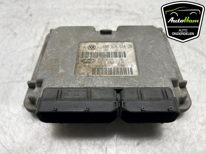 Used Engine management computer Volkswagen Golf IV (1J1) 1.6 16V Price € 50,00 Margin scheme offered by AutoHam