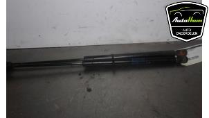 Used Set of tailgate gas struts Mini Mini Cooper S (R53) 1.6 16V Price € 10,00 Margin scheme offered by AutoHam