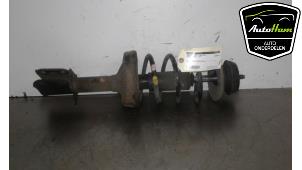 Used Fronts shock absorber, left Renault Kangoo (KC) 1.5 dCi 70 Price € 25,00 Margin scheme offered by AutoHam